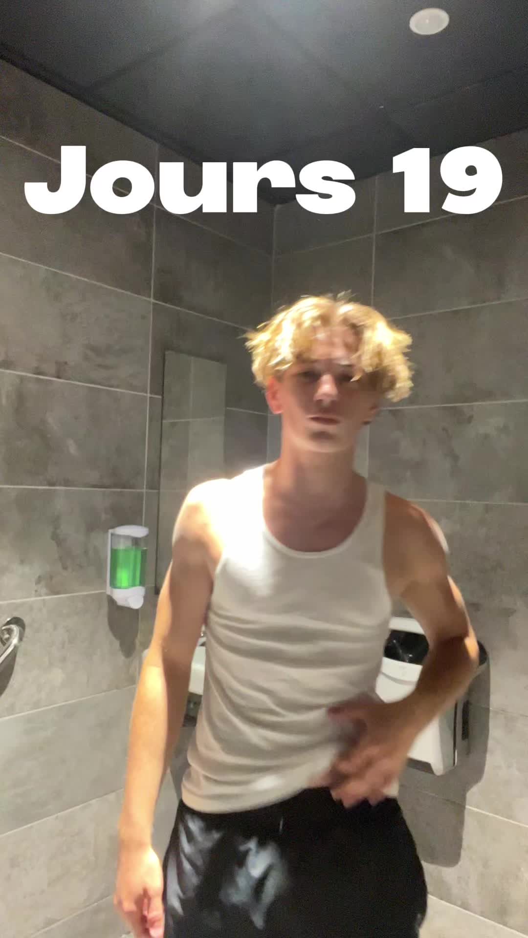 @theo🕷️