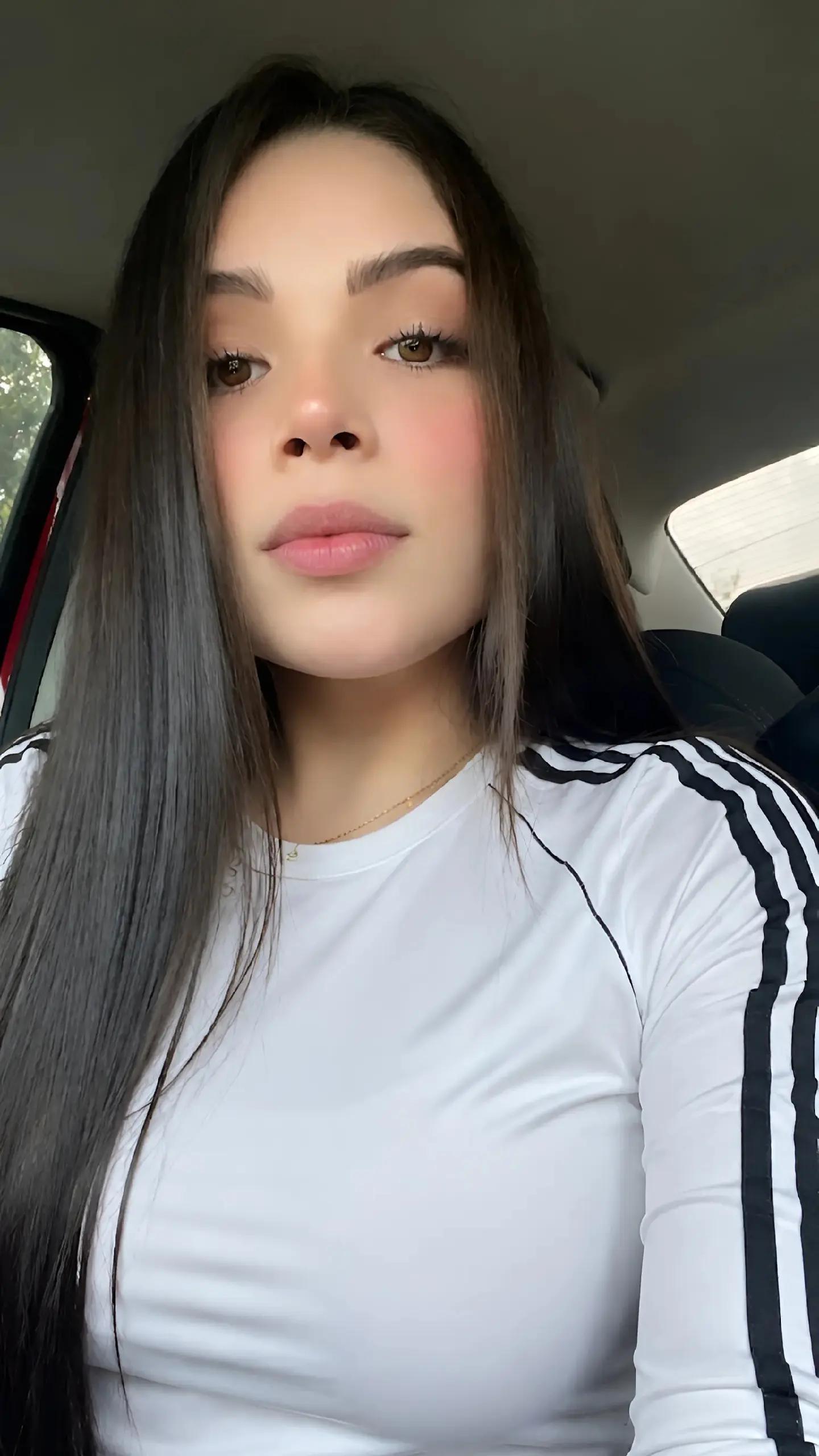 @𝒦𝒶𝓇𝒾𝓃𝒶 𝒴❁𝓈𝑒𝓁𝒾𝓃 💕