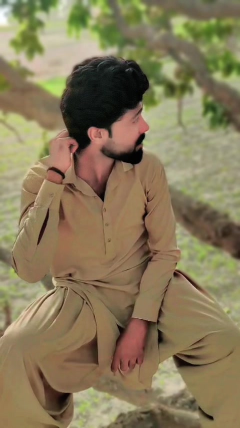 @&Acirc;li J&acirc;&ntilde;