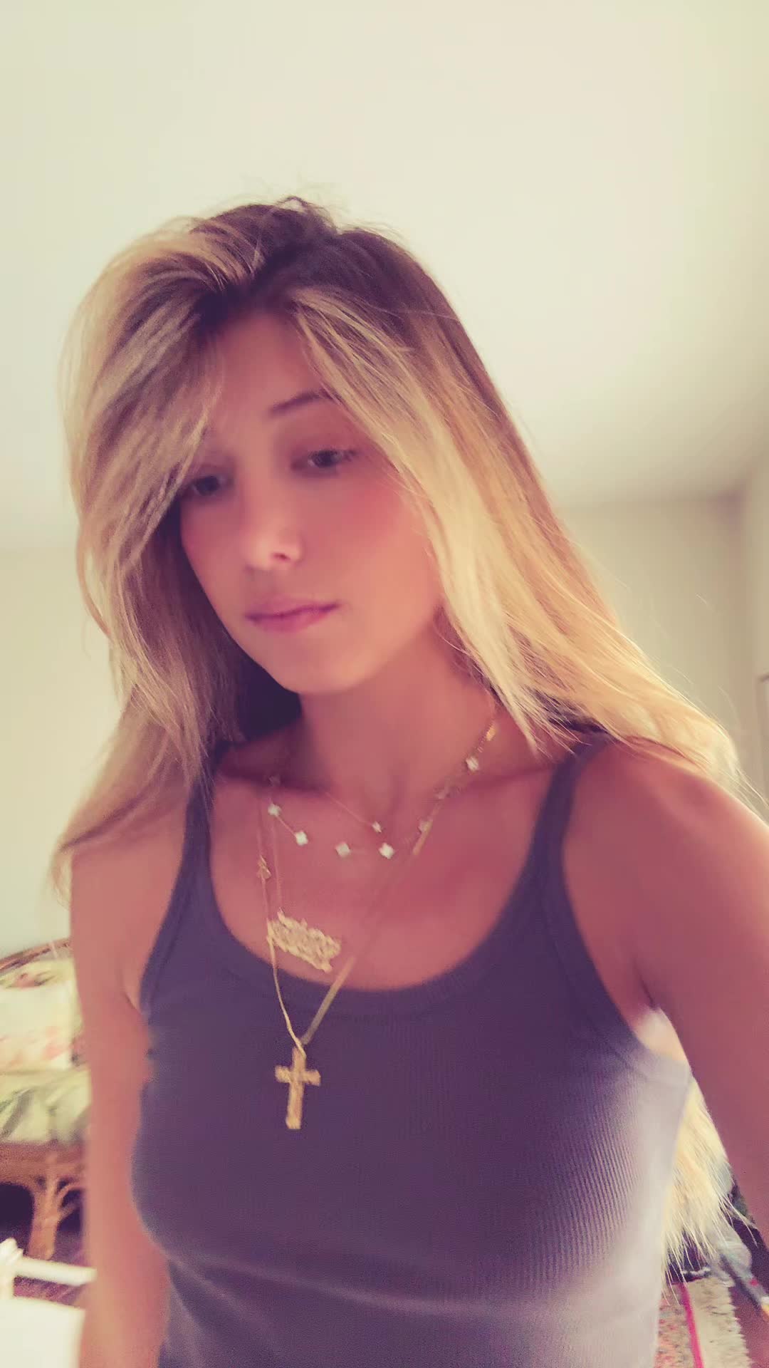 @User2772484942