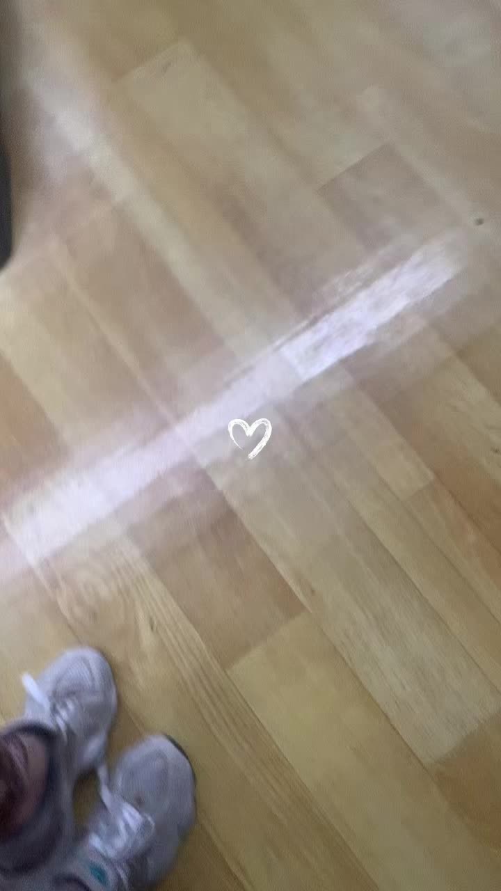 @tiya.tiya347