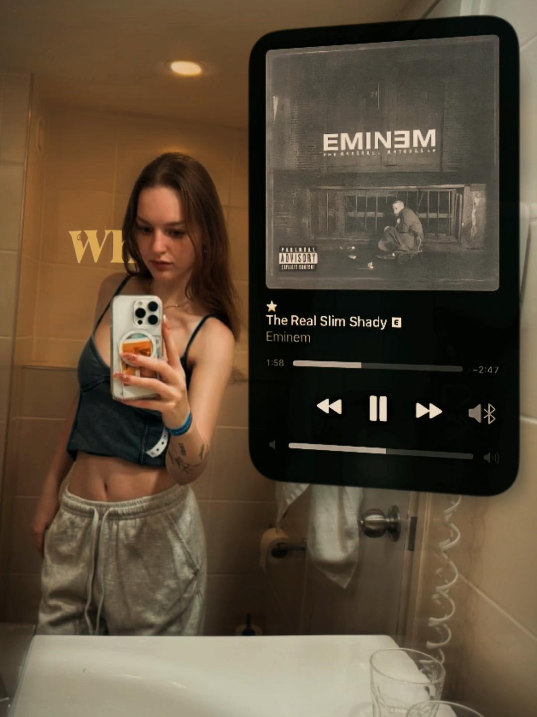 @Eva