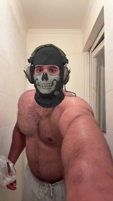@moongod