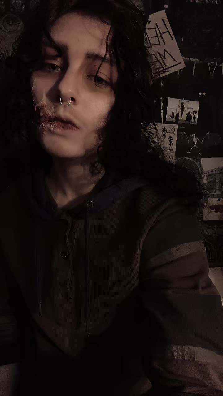 @🥩 ech⦻ 🧟