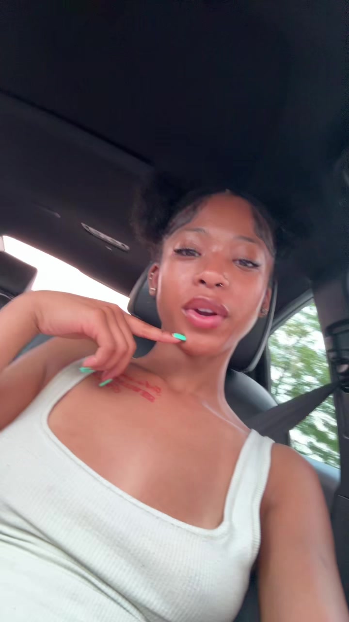 @naomi🌟