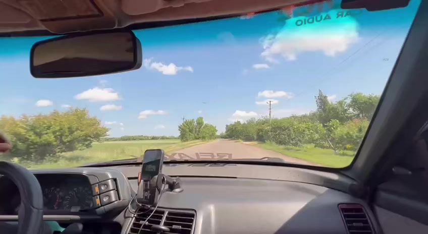 @Бєлий