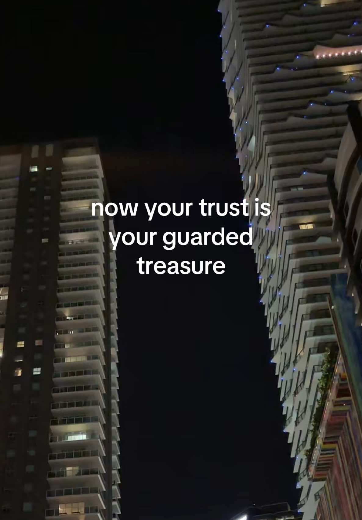 @💫