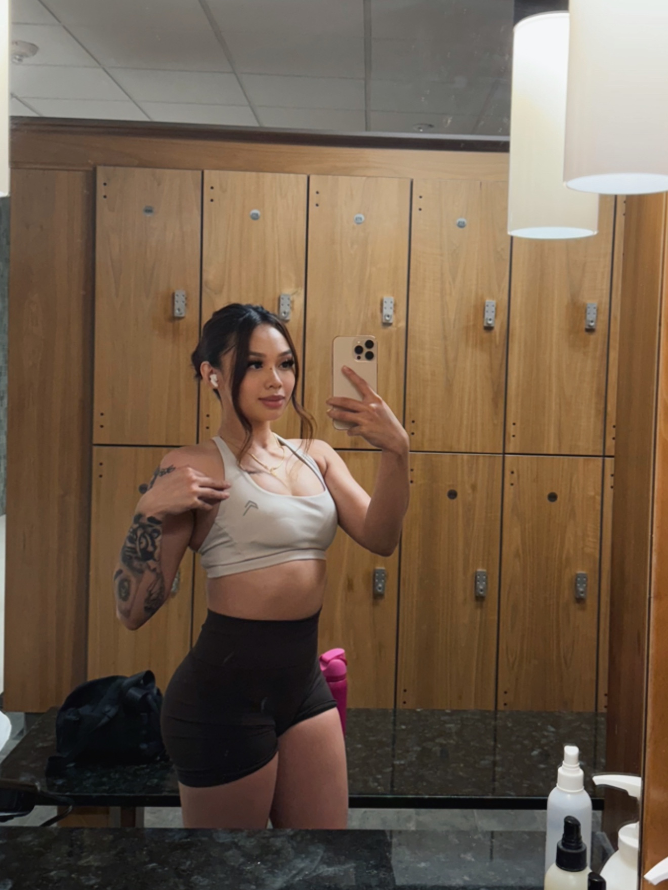 @Kaylani