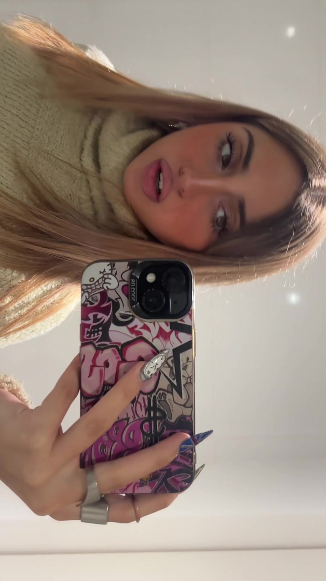 @viuxyta
