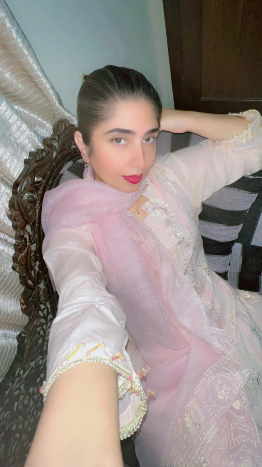 @yusravisaal