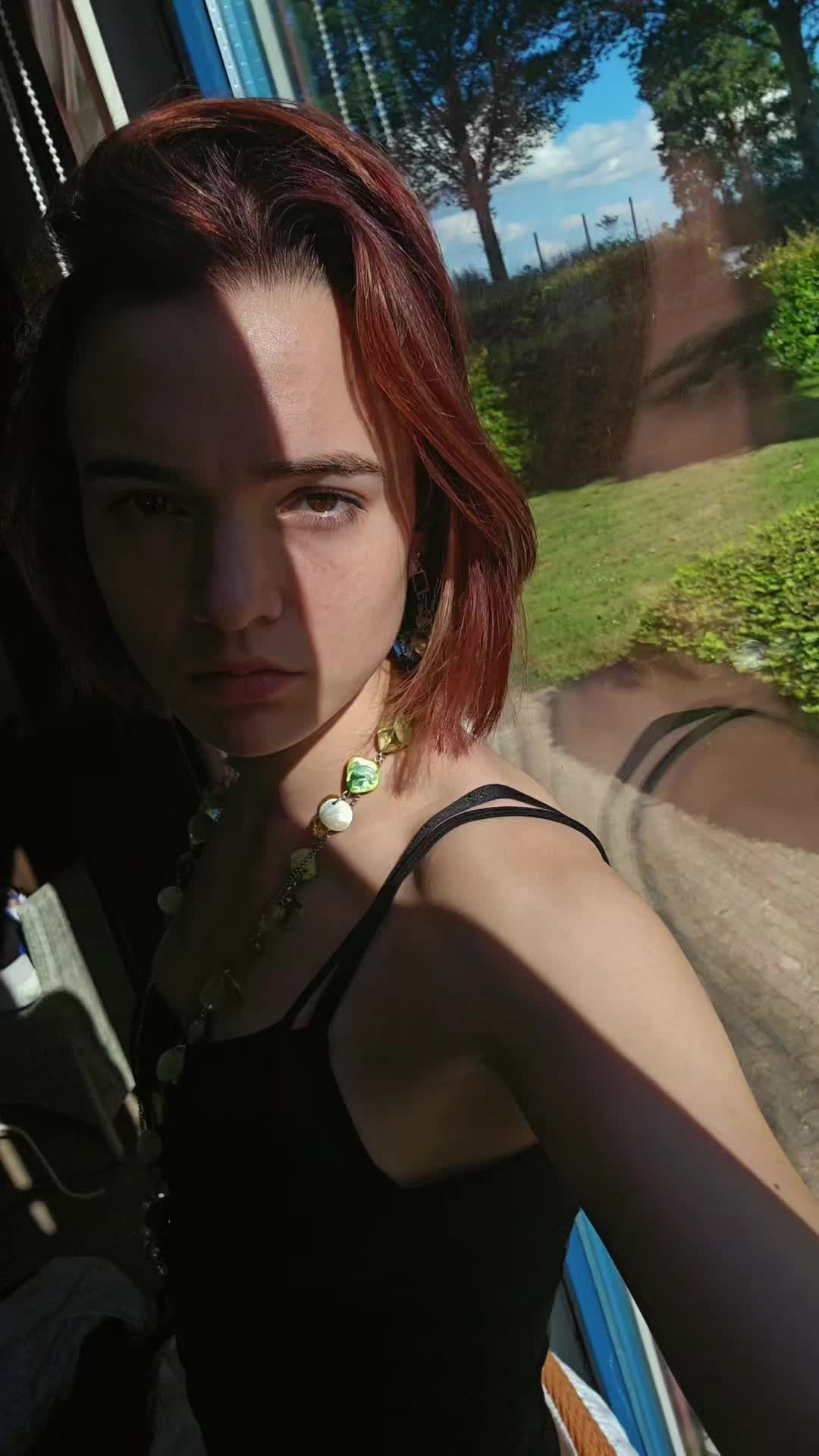 @𝔲𝔯 𝔣𝔞𝔳 𝔯𝔢𝔡