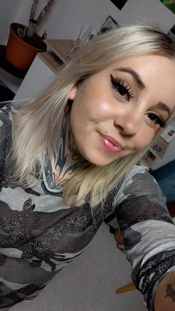 @Giina_Official