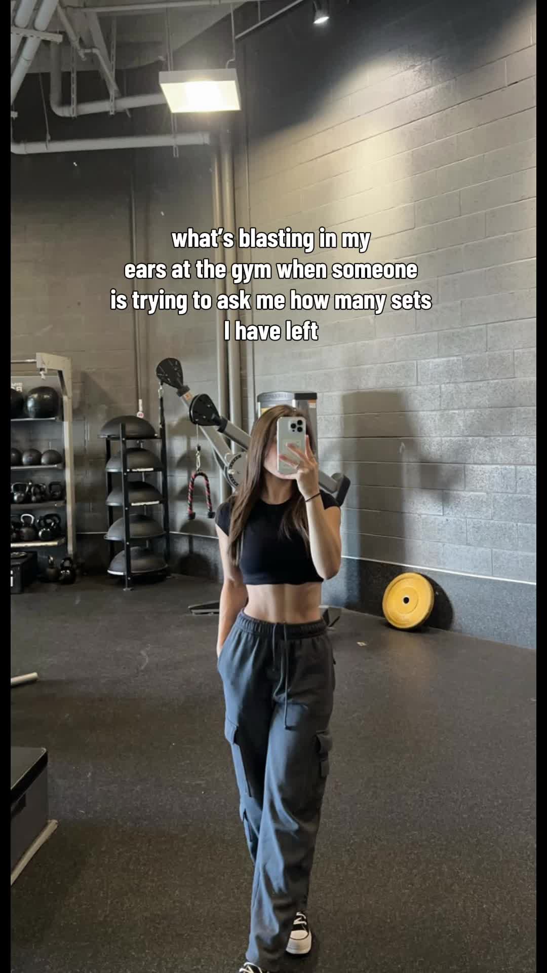 @juliamccallum