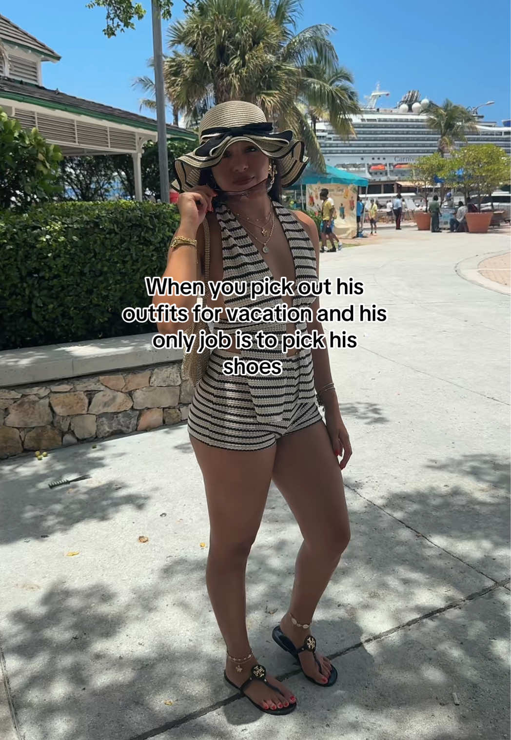 @Jennn...