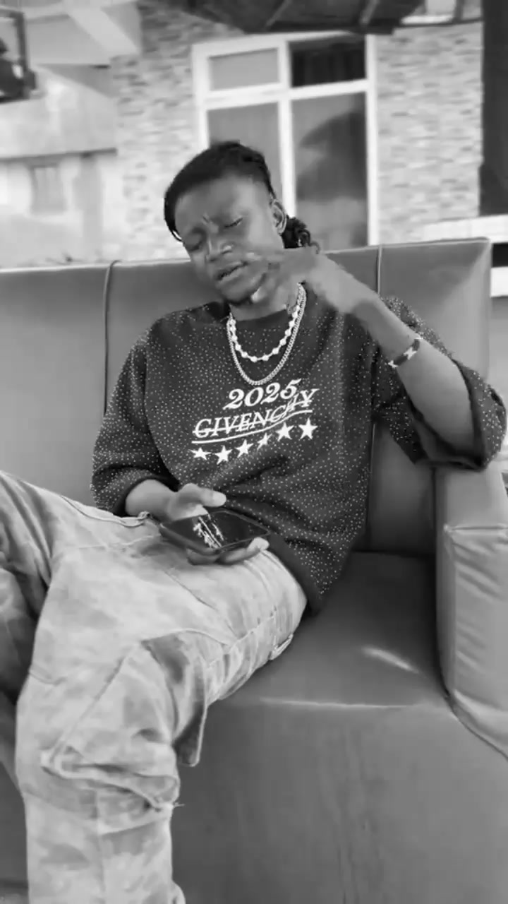 @//𝐂𝐋𝐀𝐒𝐊𝐘...🇯🇲🎵💎