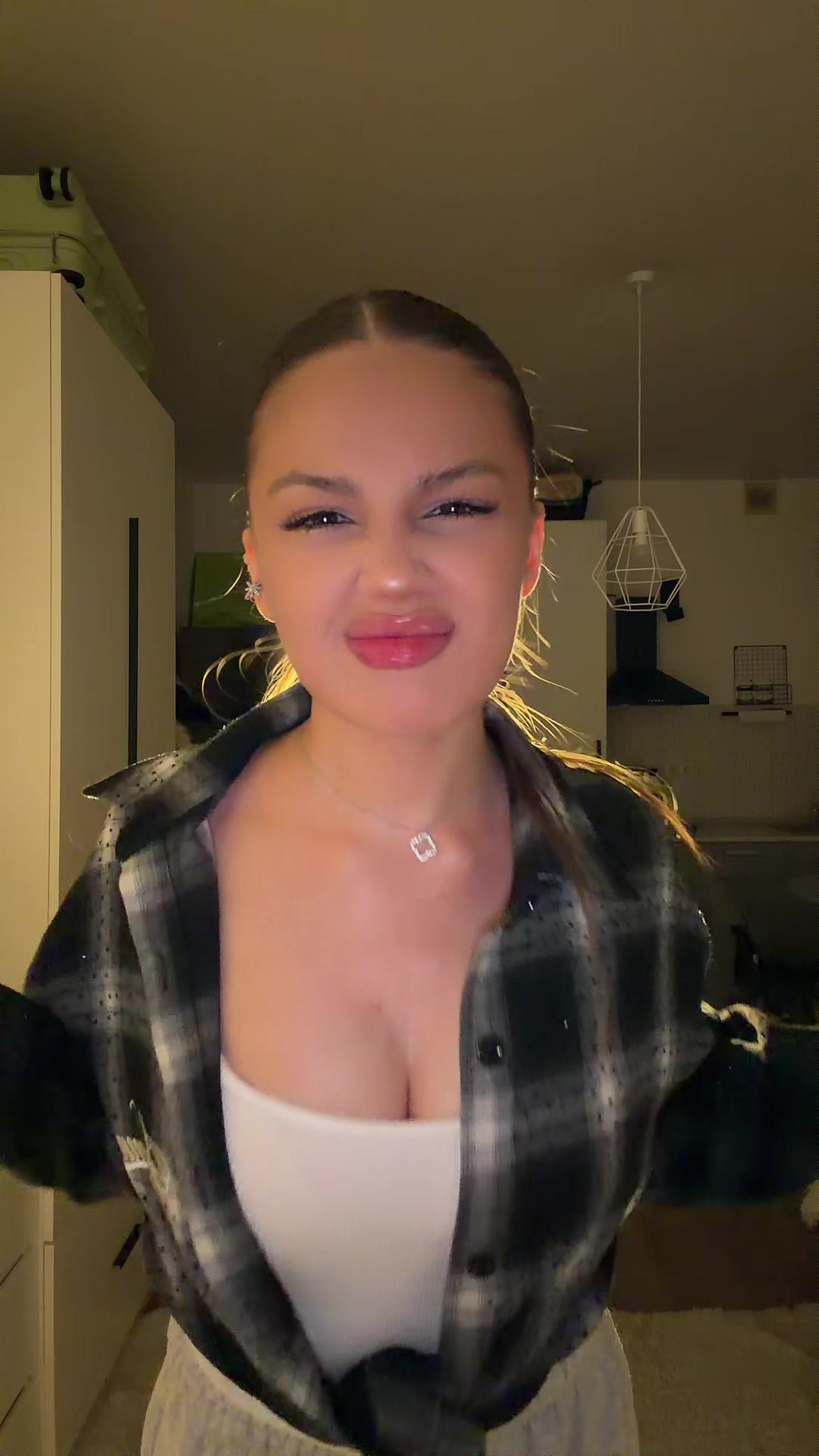 @Тгк: kissyket