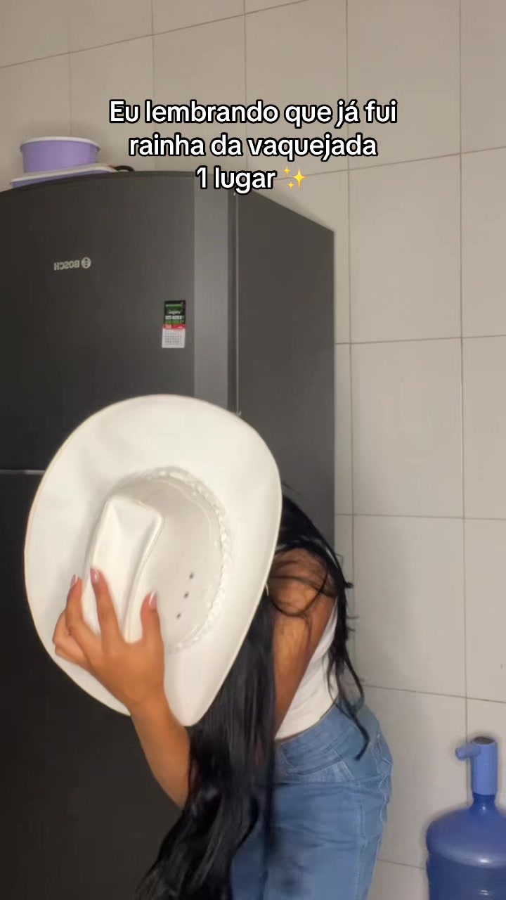 @Tatysantos