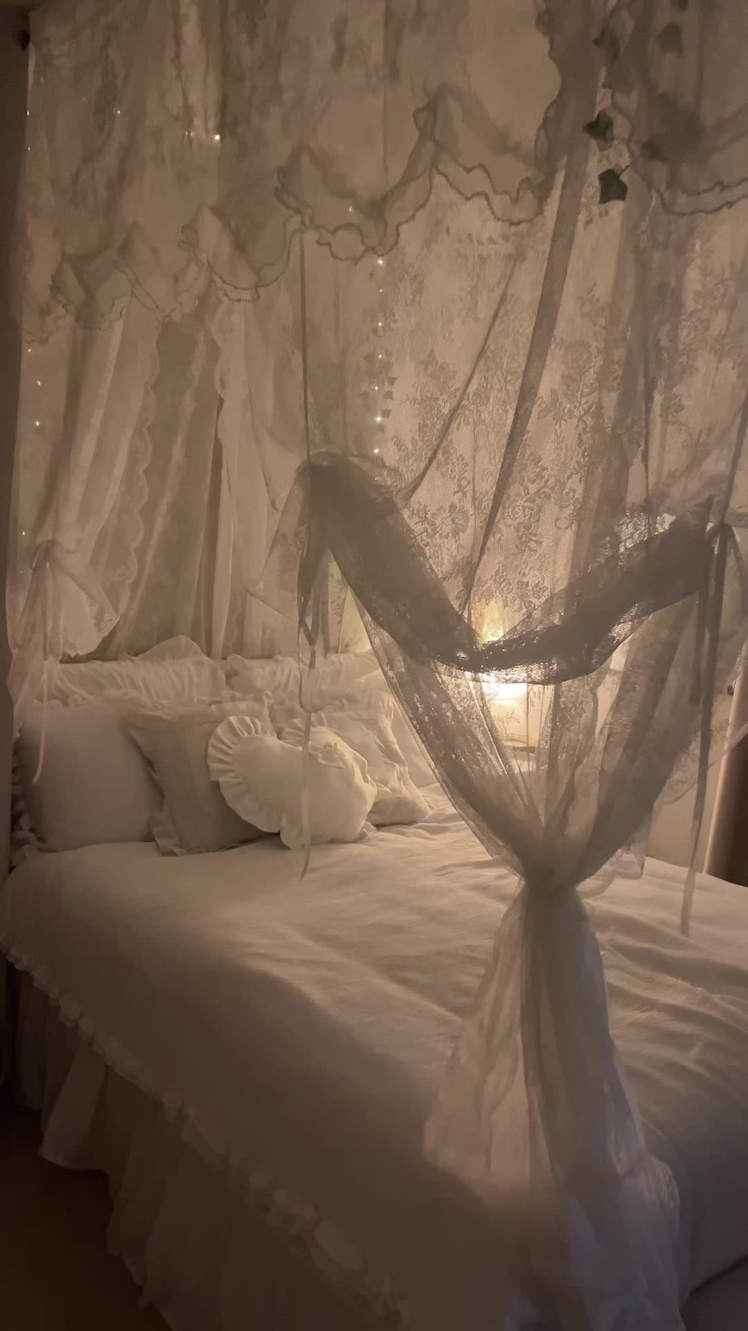 @𝐸𝑙𝑙𝑒