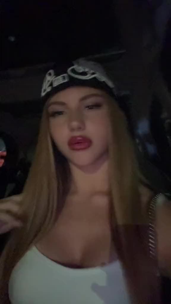 @👩🏻&zwj;🦰