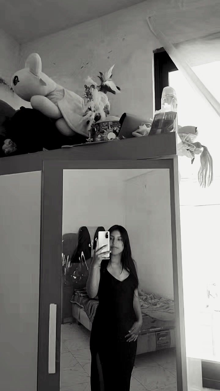 @✓