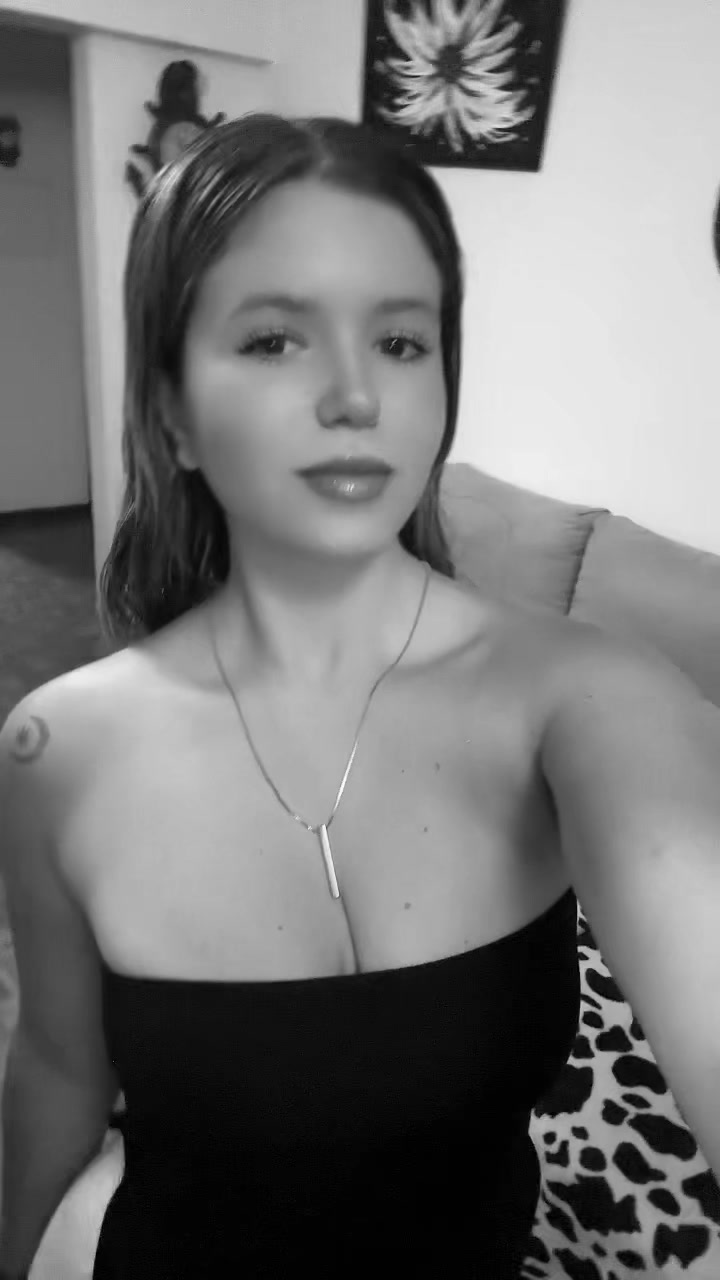 @Jessiii 🌸