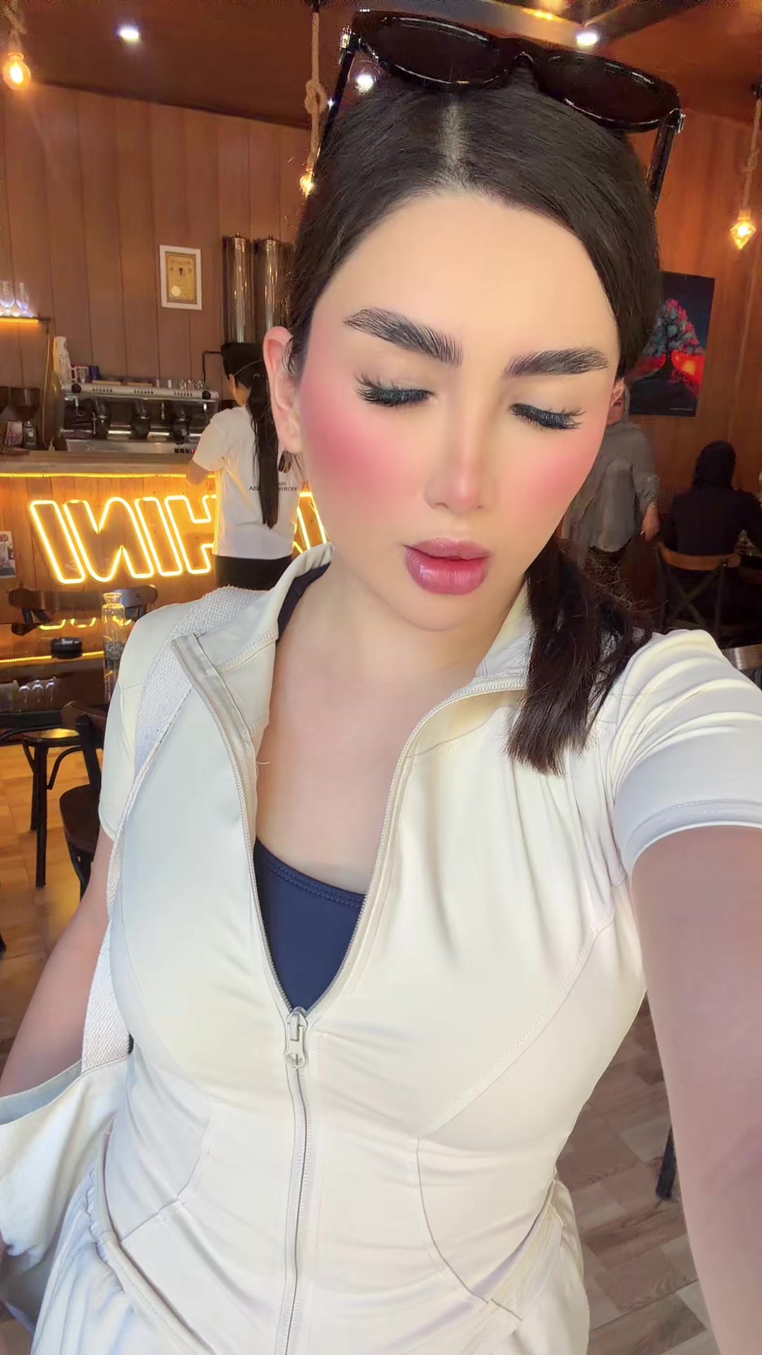 @Nora.rzi