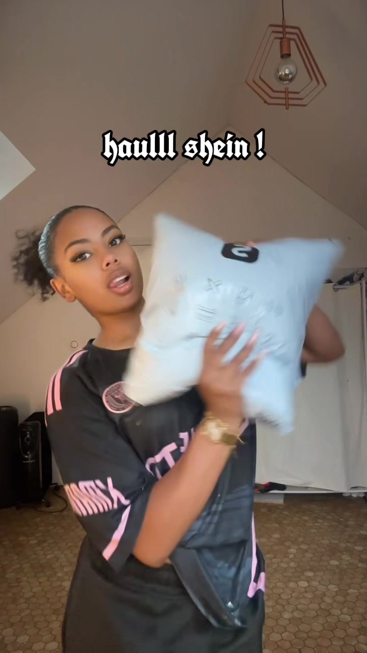 @trisha