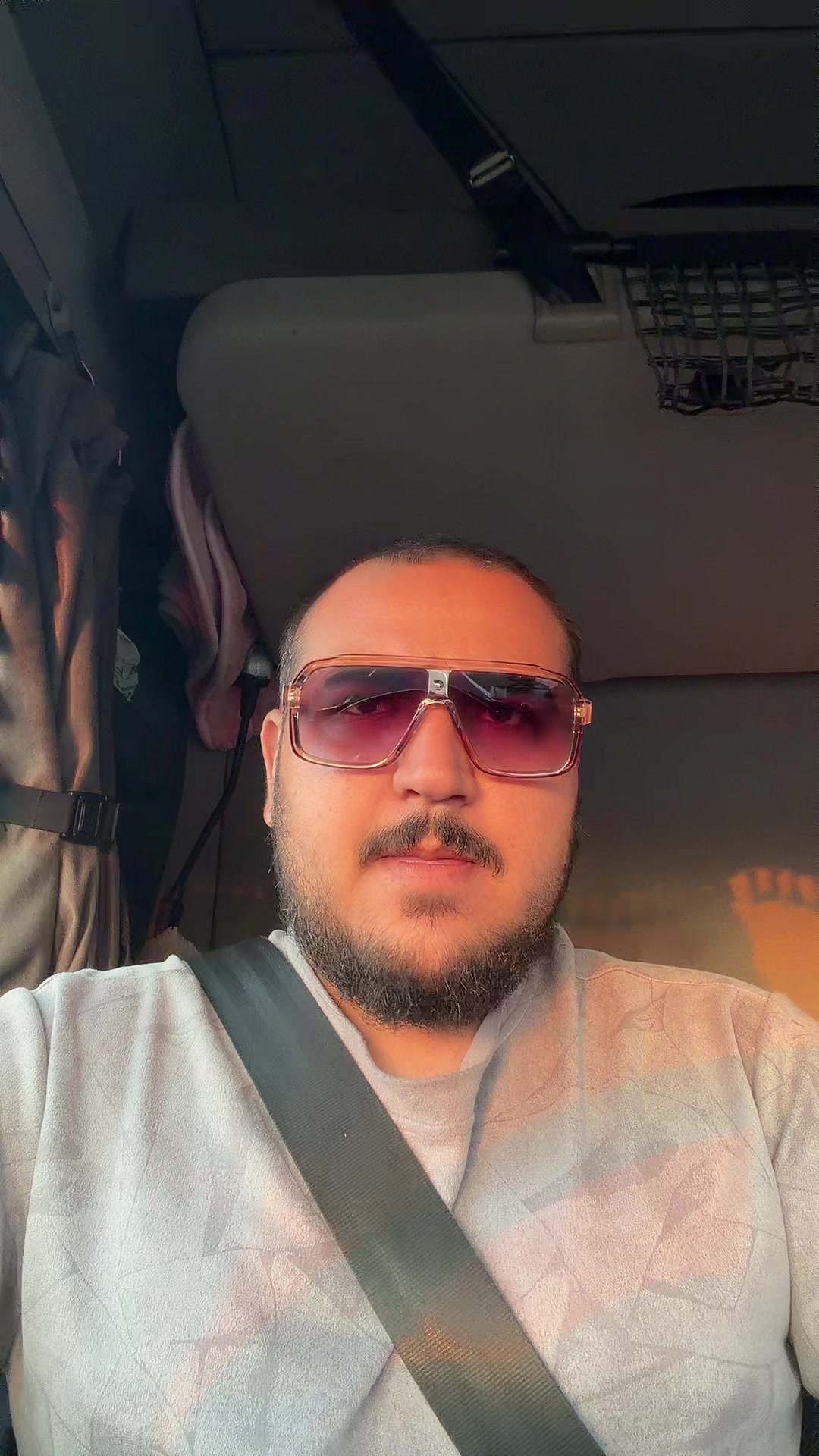 @Liviu Valeanu