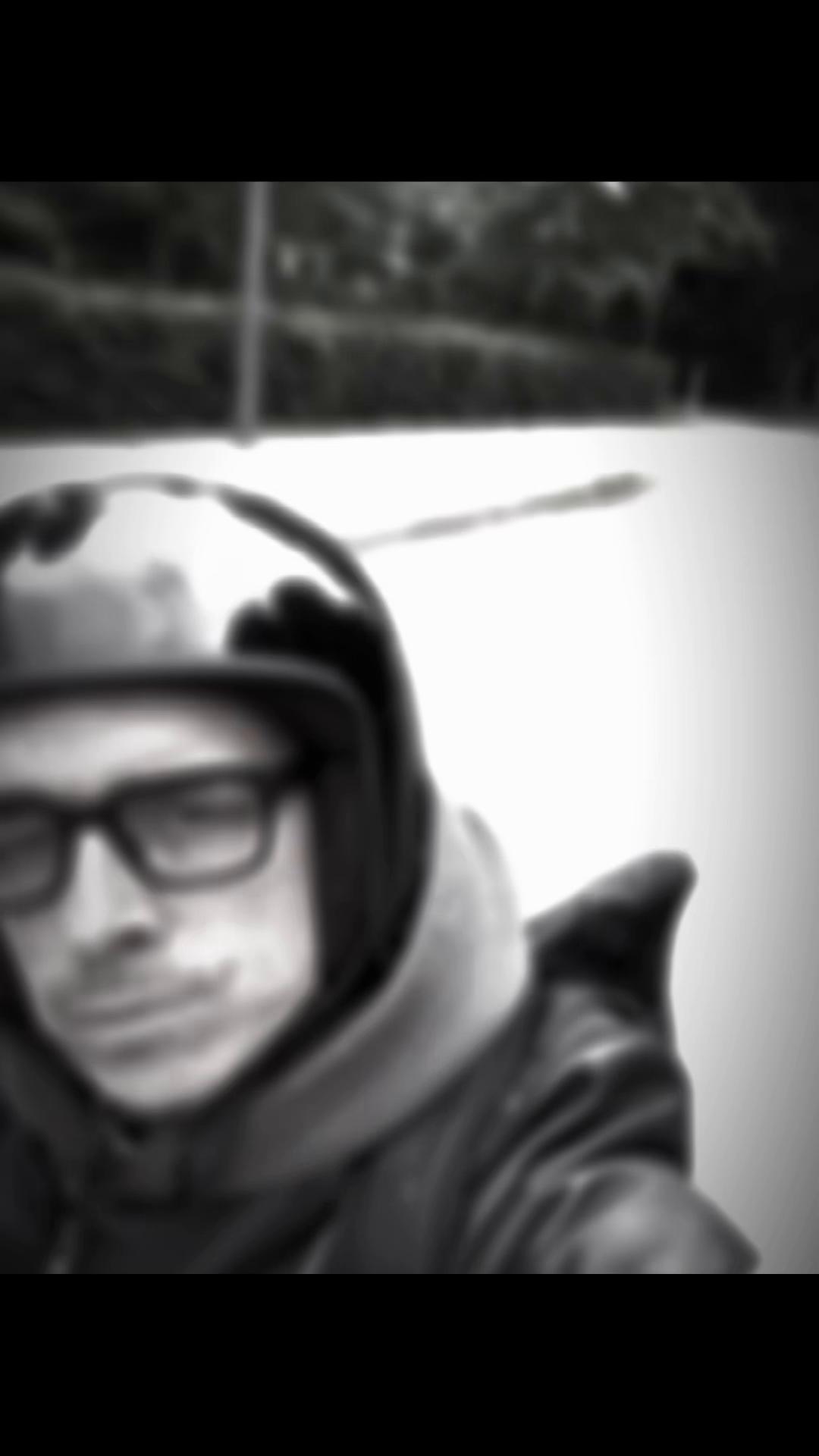 @𝕳𝖆𝖗𝖑𝖊𝖞 𝖀𝖜𝖊 ⚫️⚪️
