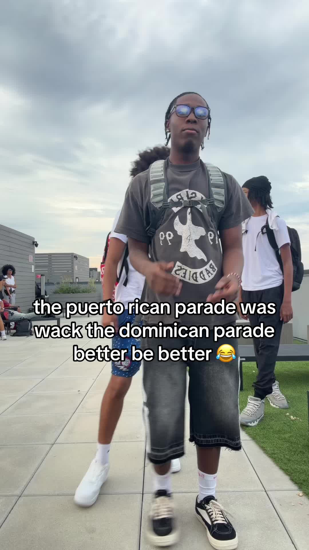 @mj