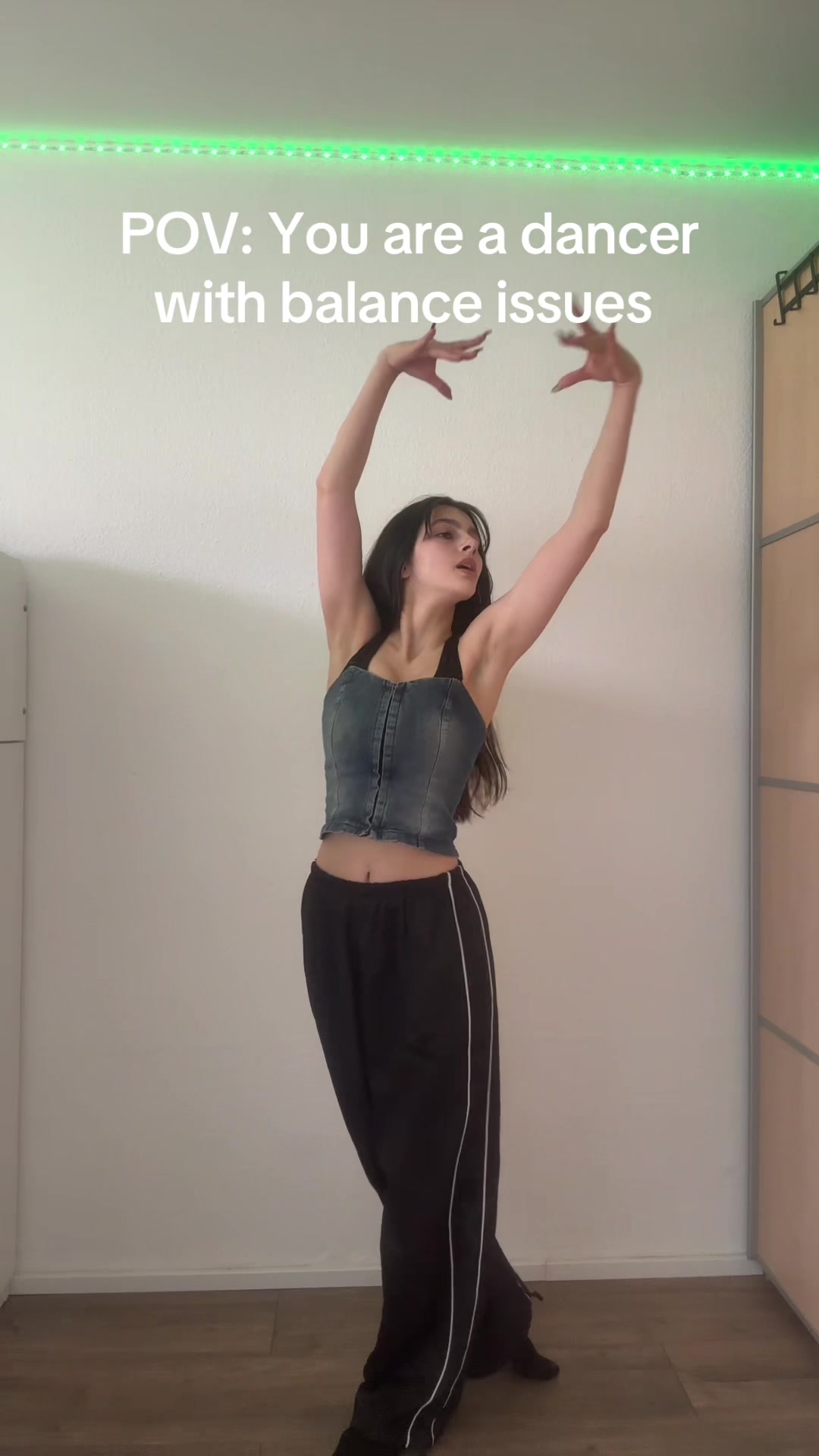@hello_kicki