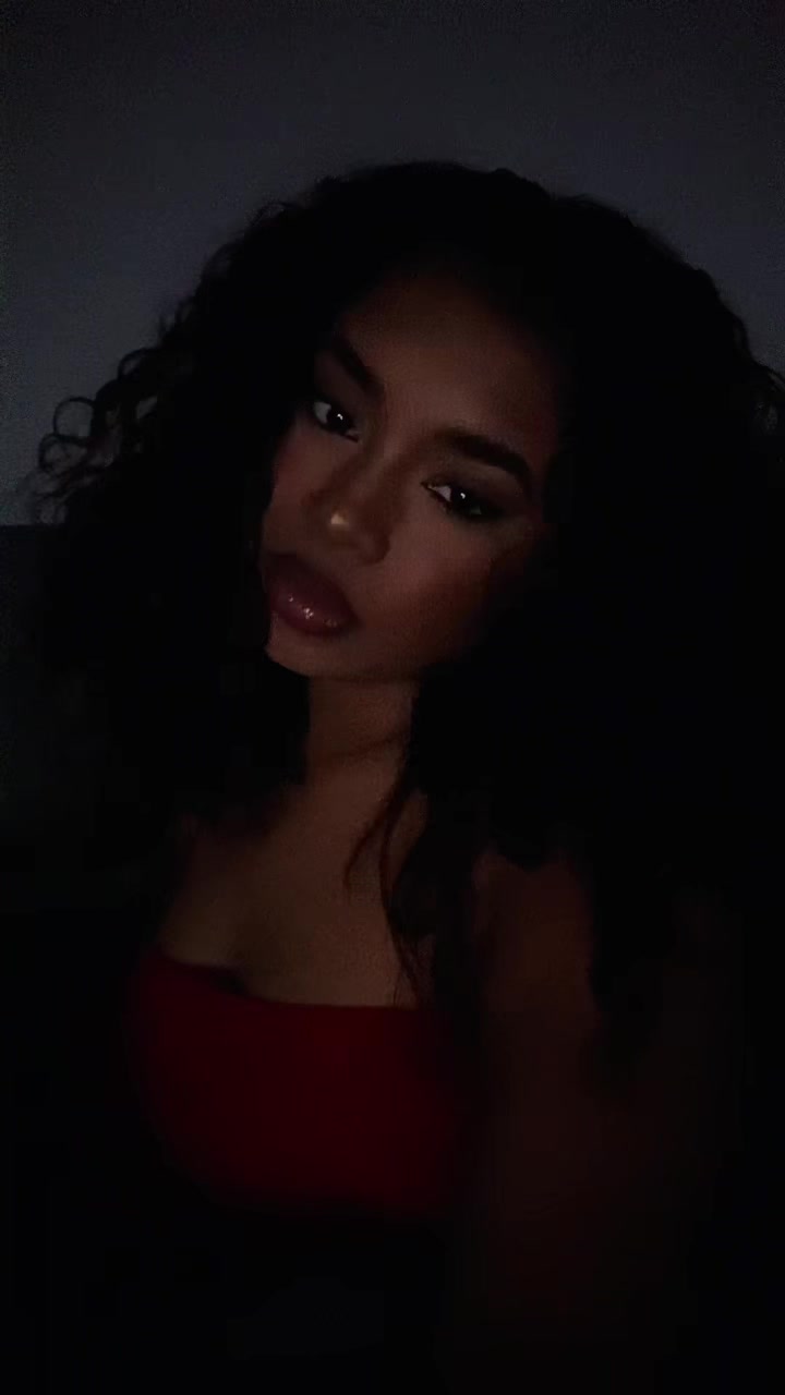 @Diamond Monique✨