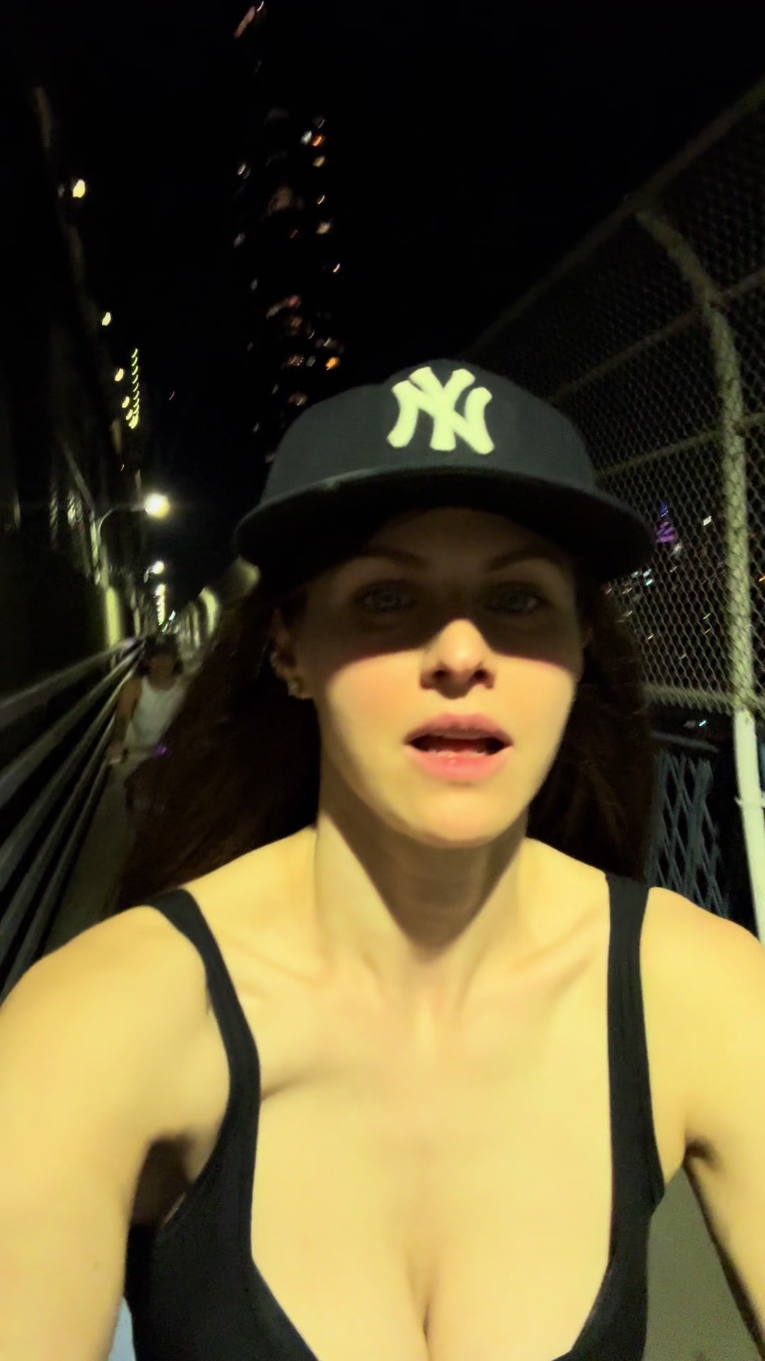 @Alexandra Daddario