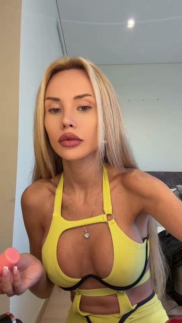 @itsstassii
