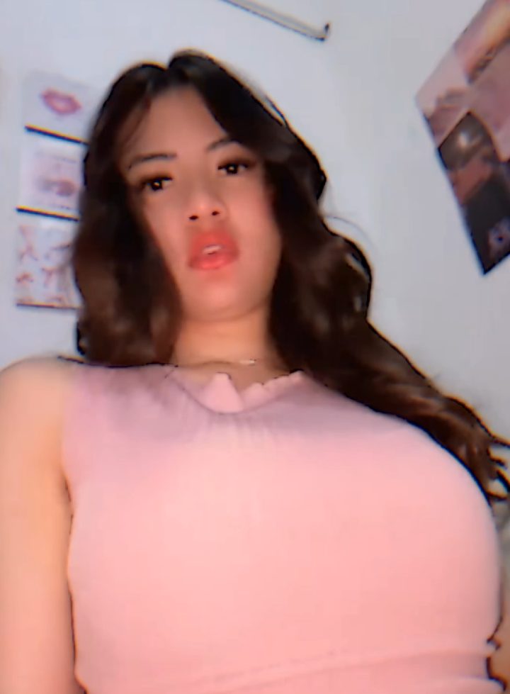 @￴