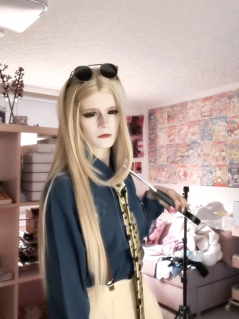 @:D