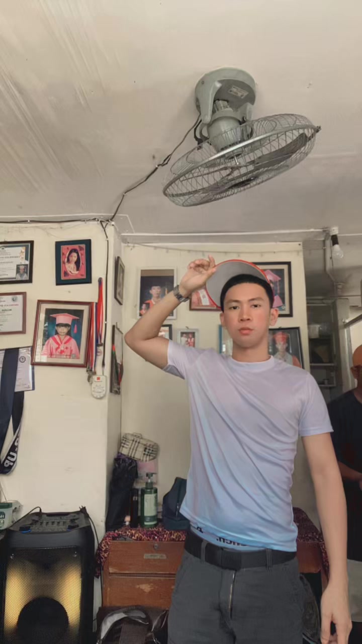 @Wtf.Ben