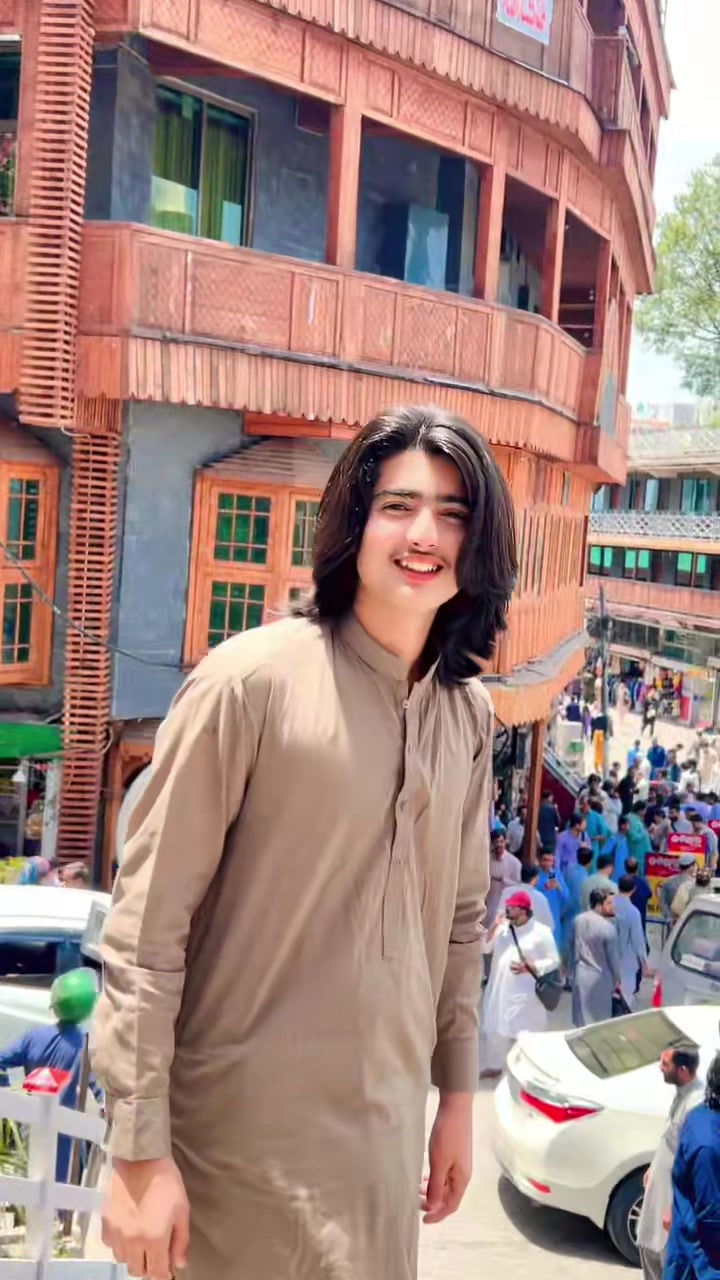 @🇵🇰 H U Z A I F A ❤️&zwj;🩹