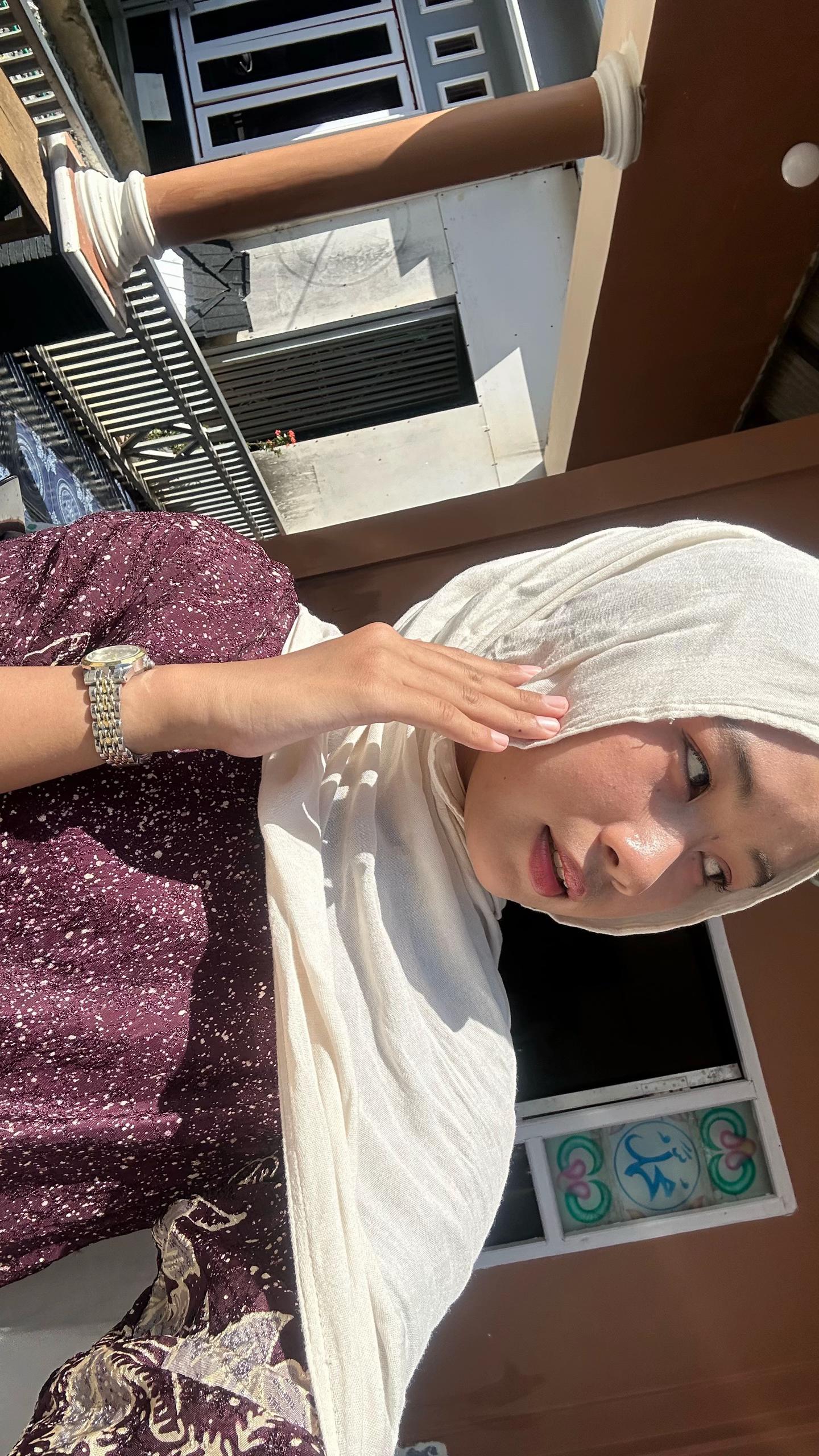 @Selvi🦋