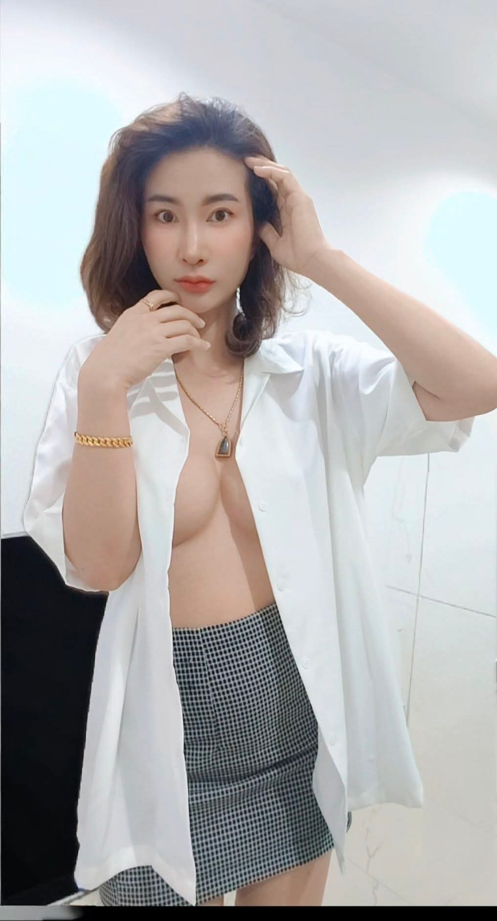 @ดอกลั่นทม..