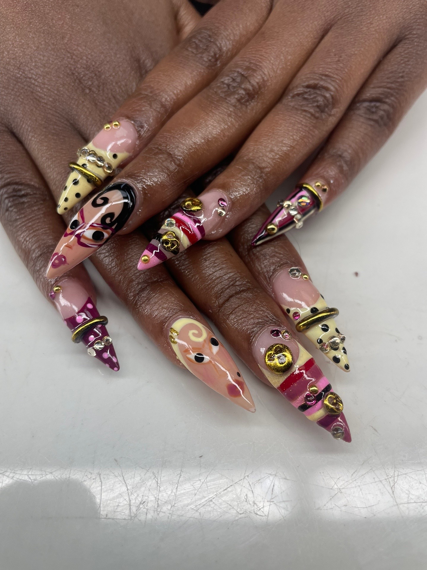 @Dollhouse nails of Tampa