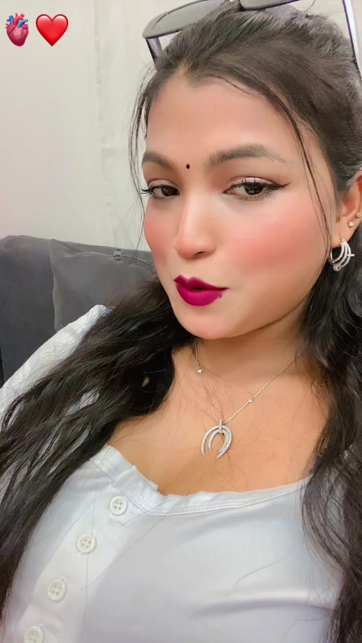 @Puja diyali💋❤️