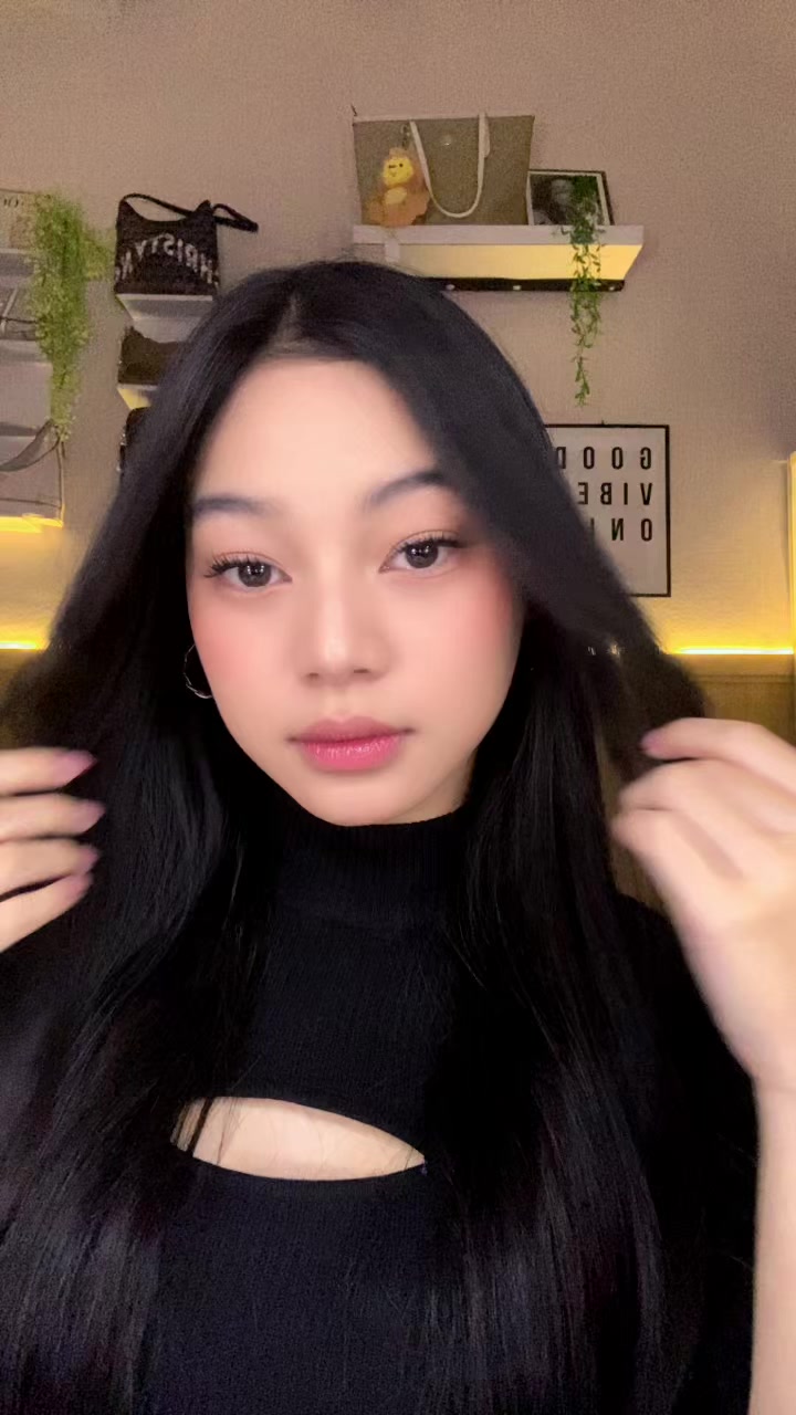@queena_gadis