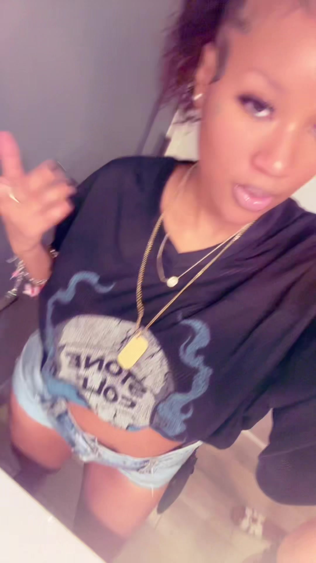 @waveykid_blasian
