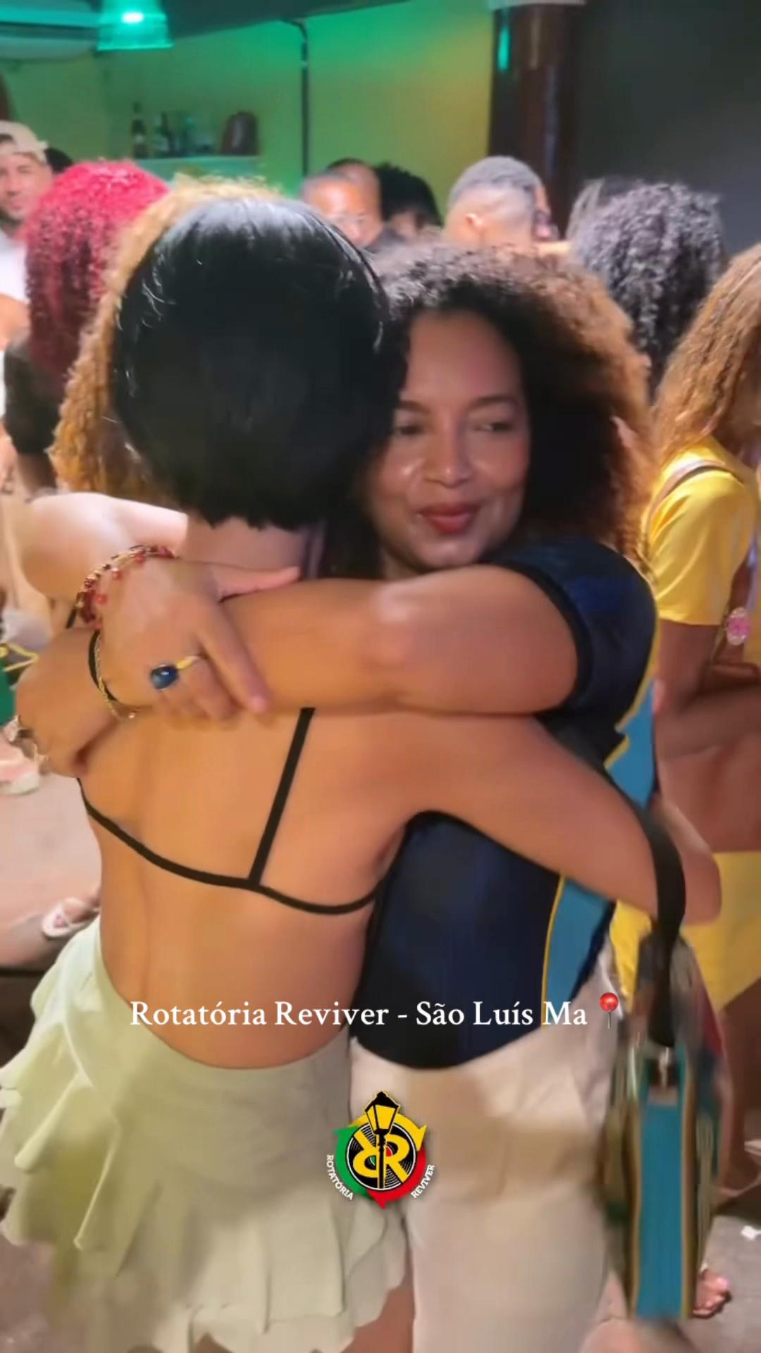 @Safira Santos