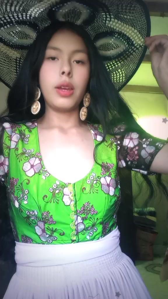@🌱⚘️Coluyo Grande&ntilde;ita🌄🌾
