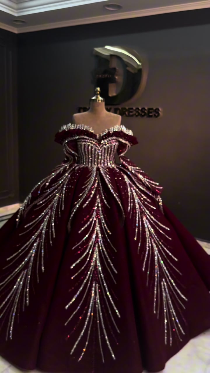 @TRENDY DRESSES