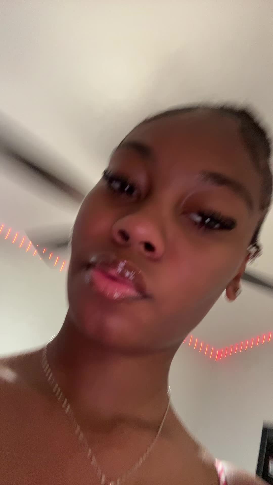 @Fefe🌺