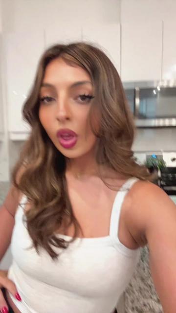@Victoria Leva