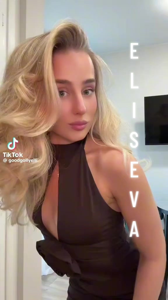@LaPenguin